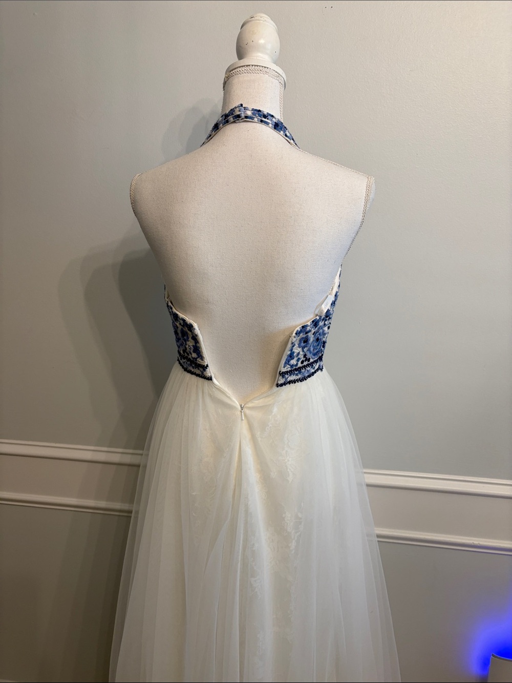 Blue and White Embroidered Halter Evening Dress - Picture 3 of 9